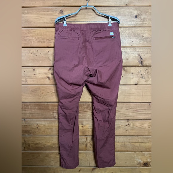Vuori DuraTerra Ripstop Pants in Marsala Red — Size Large - Picture 2 of 6